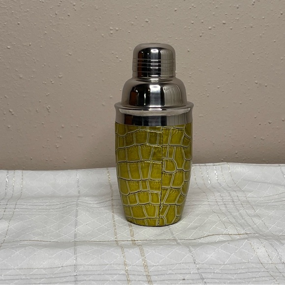 Bar Cocktail Shaker Yellow Croc Leather WW Weight Watchers - Picture 2 of 8